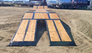 2023 Gincor Tridem 53′ Step Deck Bi-Fold Ramps full