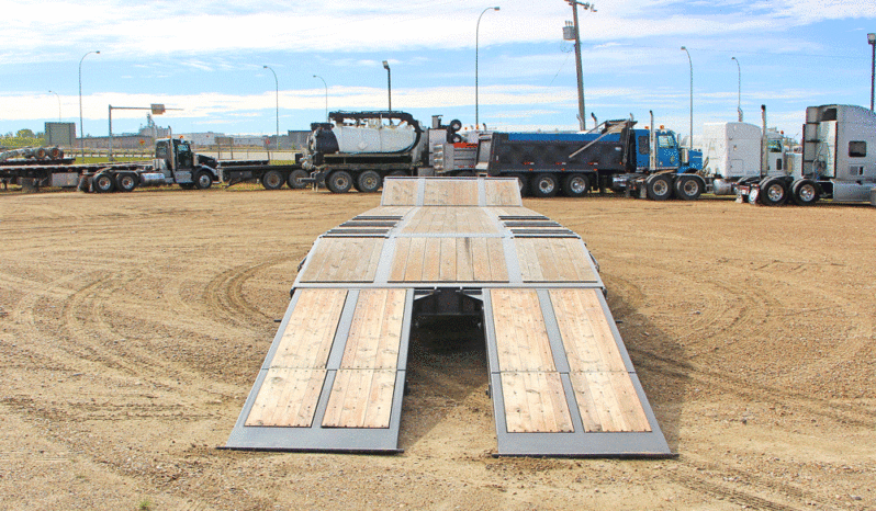 2023 Gincor Tridem 53′ Step Deck Air Assist Bi-Fold Ramps full