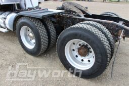 2019 Freightliner Coronado 122SD full