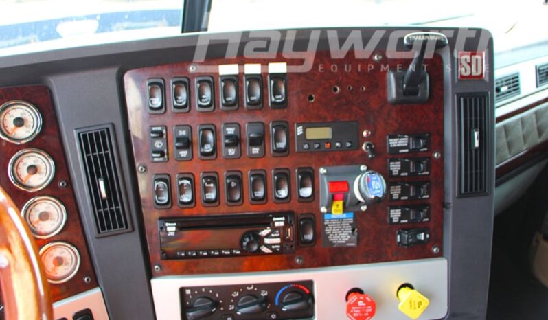 2019 Freightliner Coronado 122SD full
