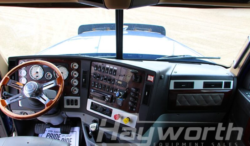 2019 Freightliner Coronado 122SD full