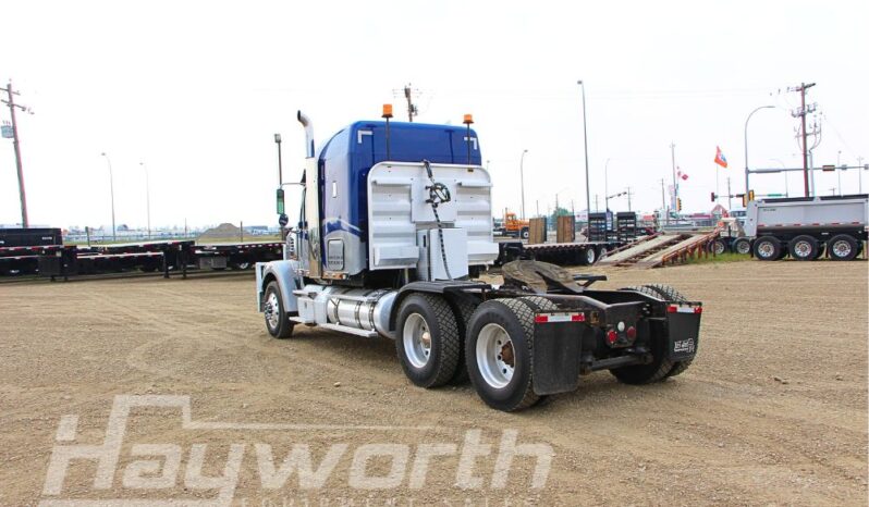 2019 Freightliner Coronado 122SD full