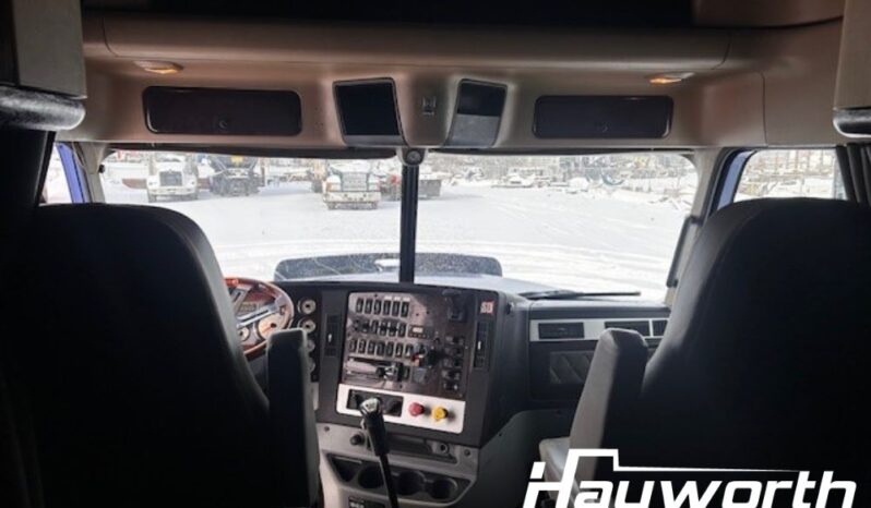 2019 Freightliner Coronado 122SD full