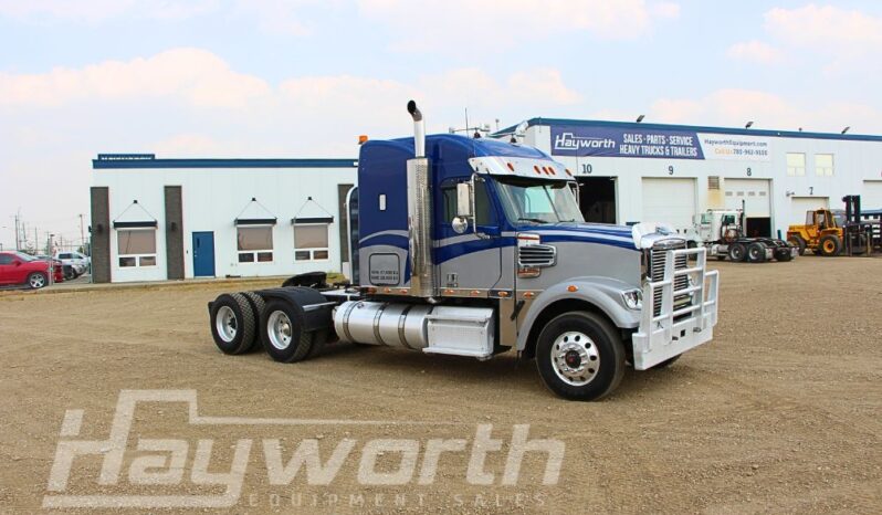 2019 Freightliner Coronado 122SD full