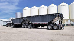 2026 Berg Super B-Train Grain Trailer full