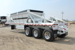 Centerline Tridem Windrow Clamshell