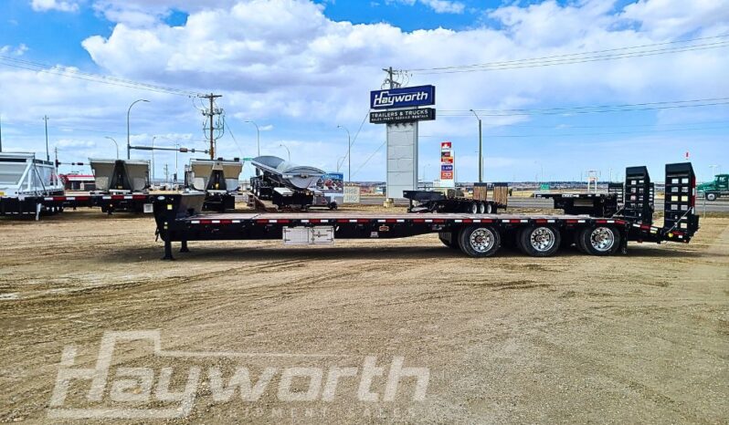 2027 Centerline 53′ Tridem Step Deck c/w Air Ramps full