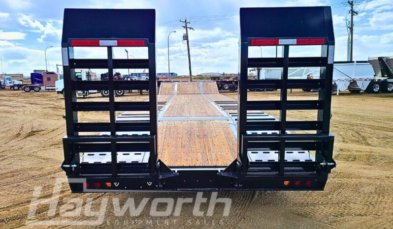 2027 Centerline 53′ Tridem Step Deck c/w Air Ramps full