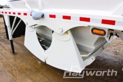 2027 Loadline Tridem Cross Clam full