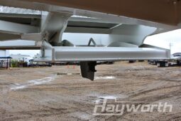 2027 Loadline Tridem Cross Clam full