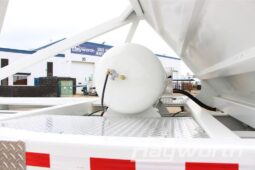 2027 Loadline Tridem Cross Clam full