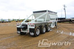 2027 Loadline Tridem Cross Clam full