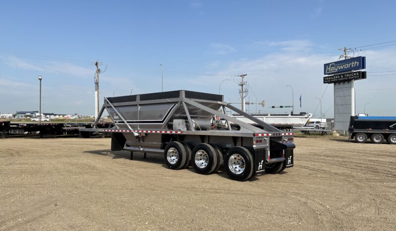 2026 Loadline Tridem Windrow Clamshell full