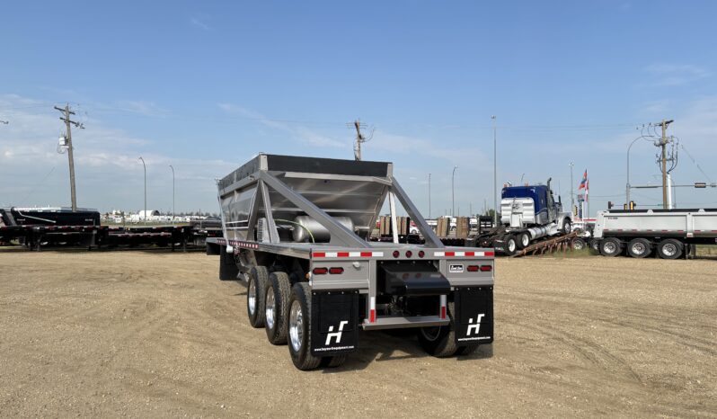 2026 Loadline Tridem Windrow Clamshell full
