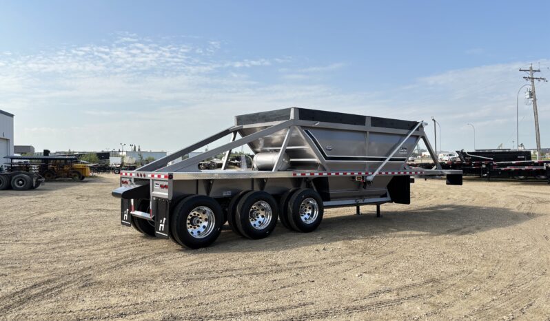 2026 Loadline Tridem Windrow Clamshell full