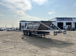 2026 Loadline Tridem Windrow Clamshell