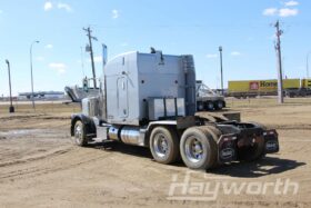 2020 Peterbilt 389 Tandem Truck