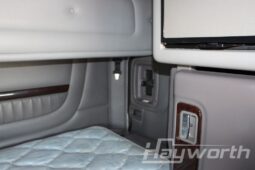 2020 Peterbilt 389 Tandem Truck full