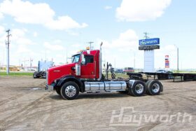 2013 Kenworth T800 Daycab