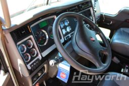 2013 Kenworth T800 Daycab full