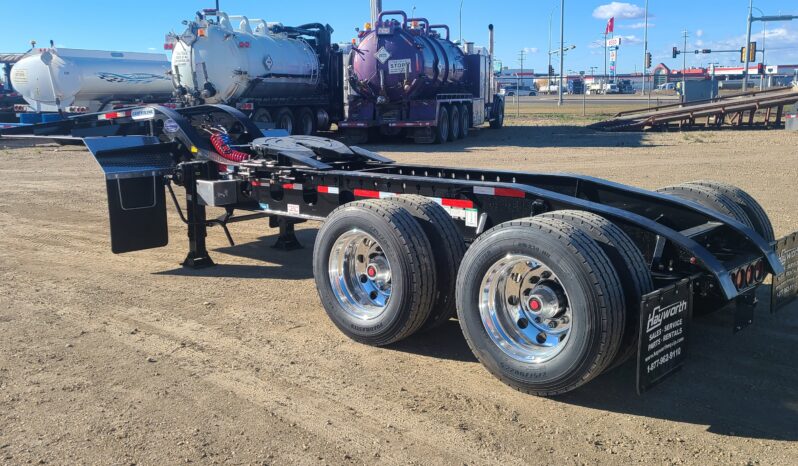 2027 Centerline Tandem Axle Low Profile Jeep full