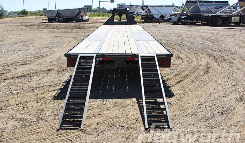 2023 Diamond C Gooseneck Trailer full