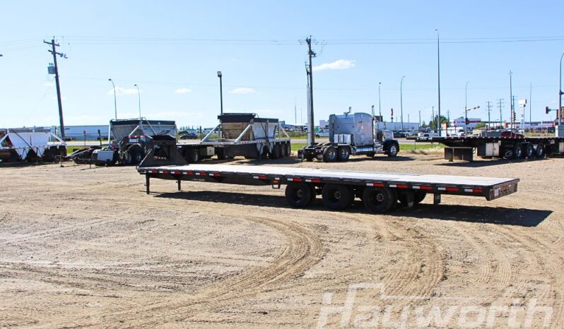 2023 Diamond C Gooseneck Trailer full