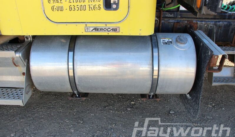 2013 Kenworth T800 Tridrive full