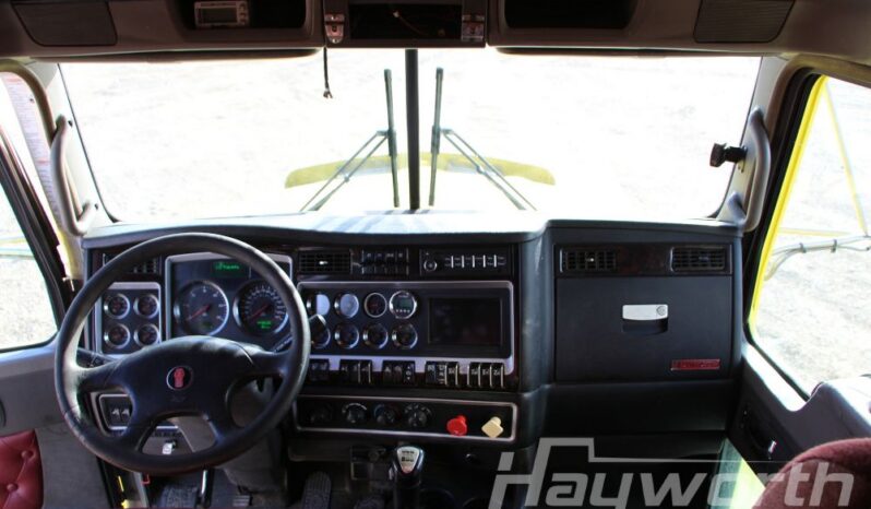 2013 Kenworth T800 Tridrive full