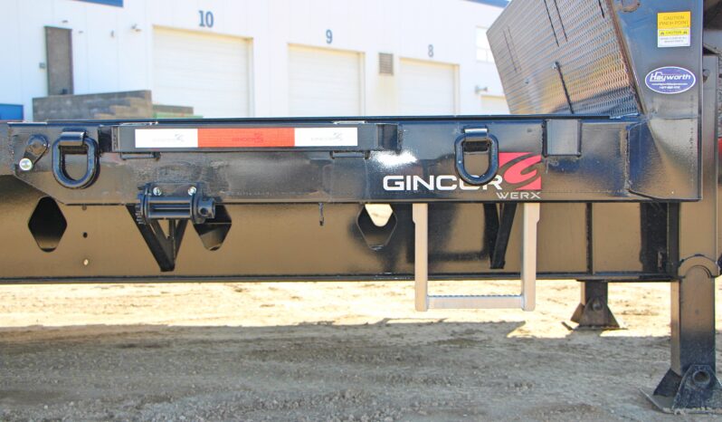 2028 Gincor Tridem Step Deck c/w Air Ramps full