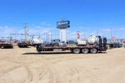 2028 Gincor Tridem Step Deck c/w Air Ramps full